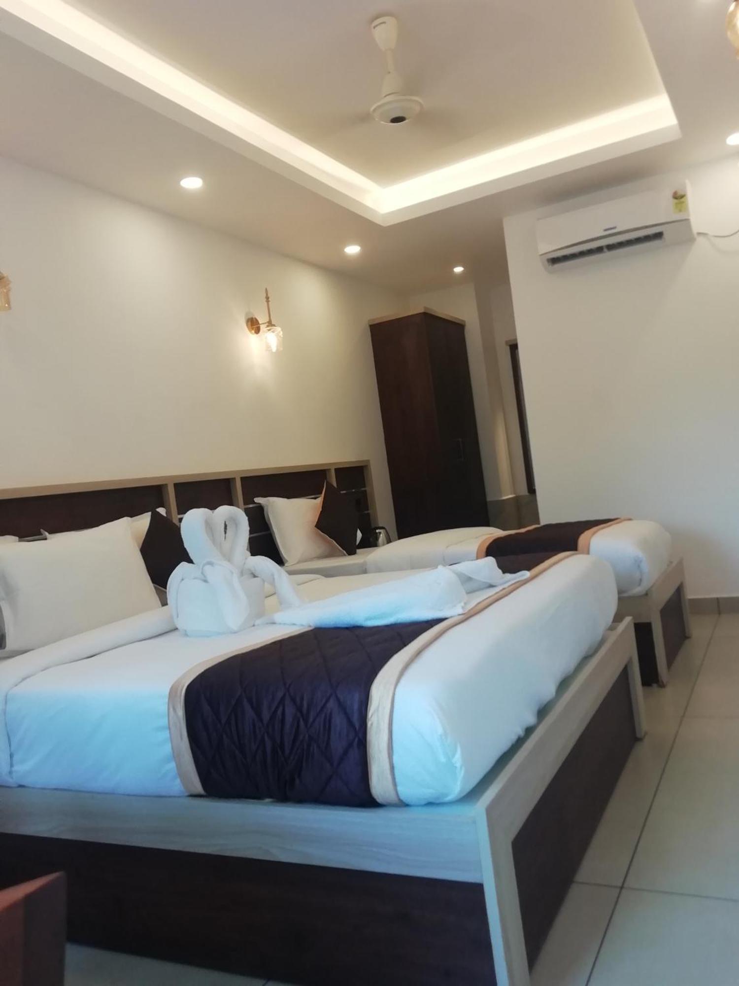 Paul Residency Hotel Nedumbassery Eksteriør billede