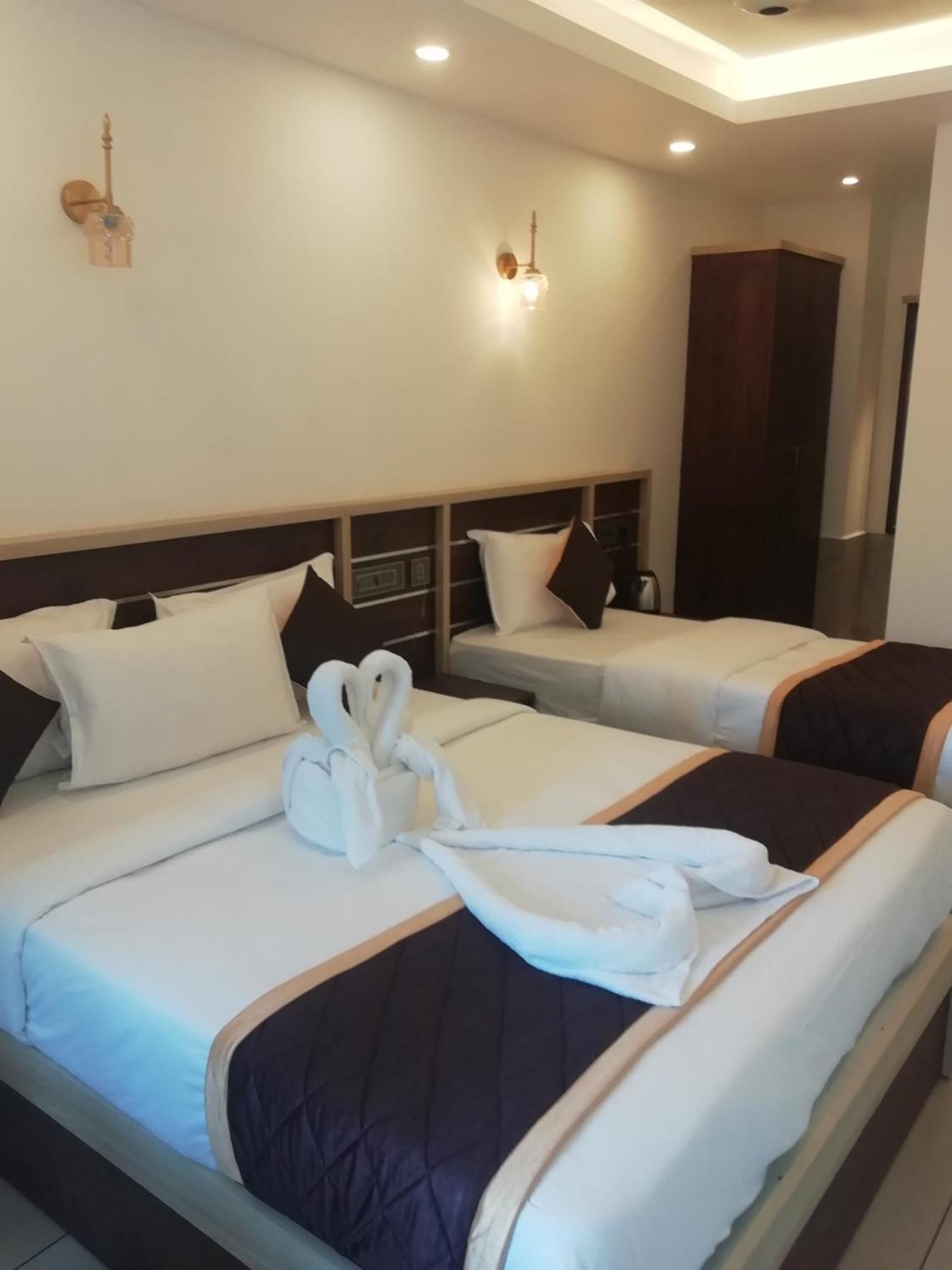 Paul Residency Hotel Nedumbassery Eksteriør billede